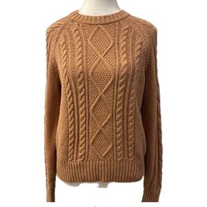GAP Women's Sweater in Tan